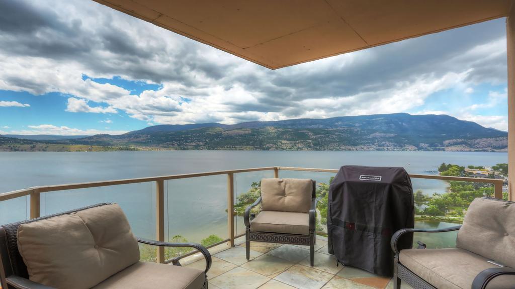 Sunset Waterfront Resort By Kelownacondorentals Екстериор снимка